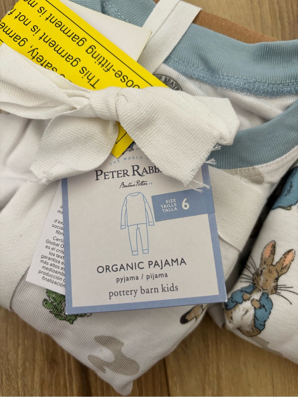 Potter Barn Peter Rabbit Pajama Set - Picture 3 of 4